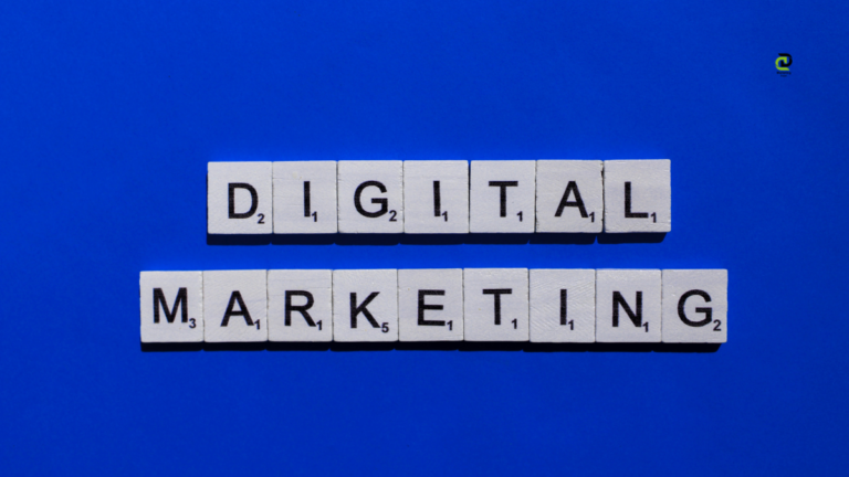 Privacy Policy of dubai digital expert with logo and digital marketing with blue background